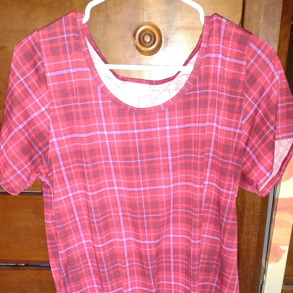 Lularoe L top